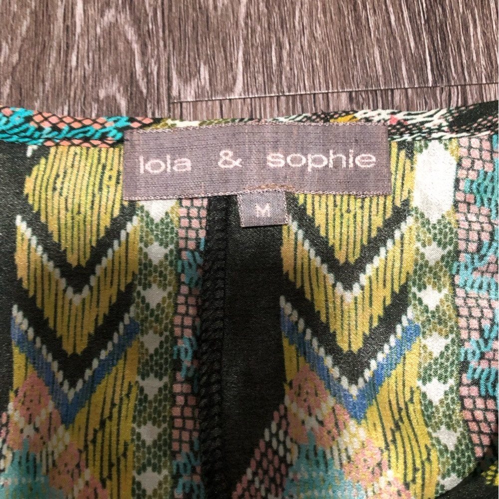 Lola & Sophie 100% Silk Geometric Tribal Print Tunic Blouse Medium - Picture 6 of 11